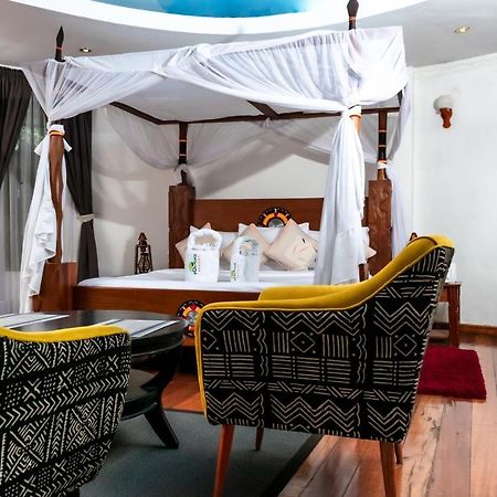 Poa Place Resort & Hotel - Where Nature Meets Comfort Элдорет Экстерьер фото