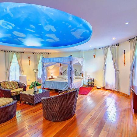 Poa Place Resort & Hotel - Where Nature Meets Comfort Элдорет Экстерьер фото