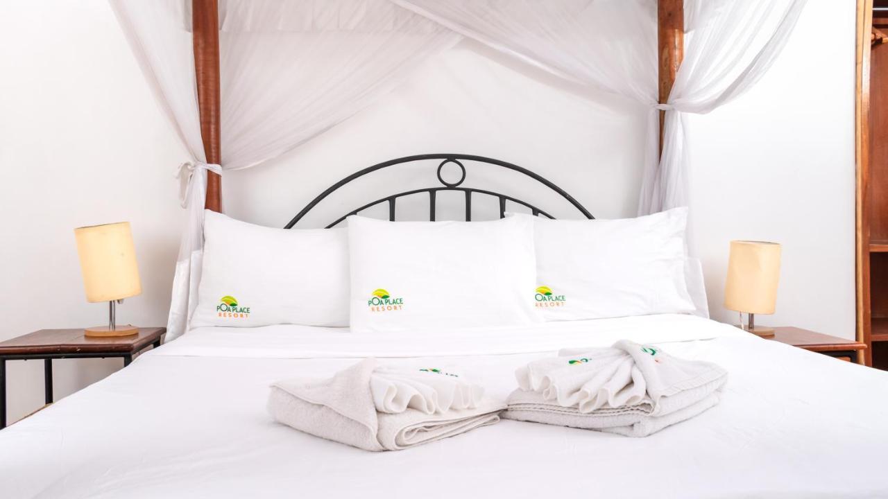 Poa Place Resort & Hotel - Where Nature Meets Comfort Элдорет Экстерьер фото