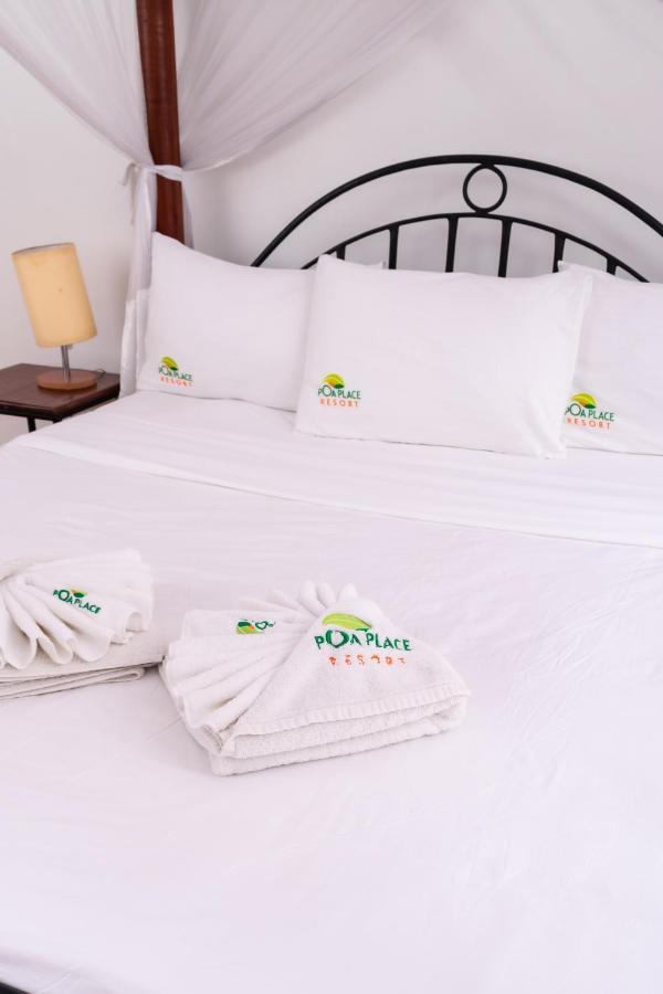 Poa Place Resort & Hotel - Where Nature Meets Comfort Элдорет Экстерьер фото