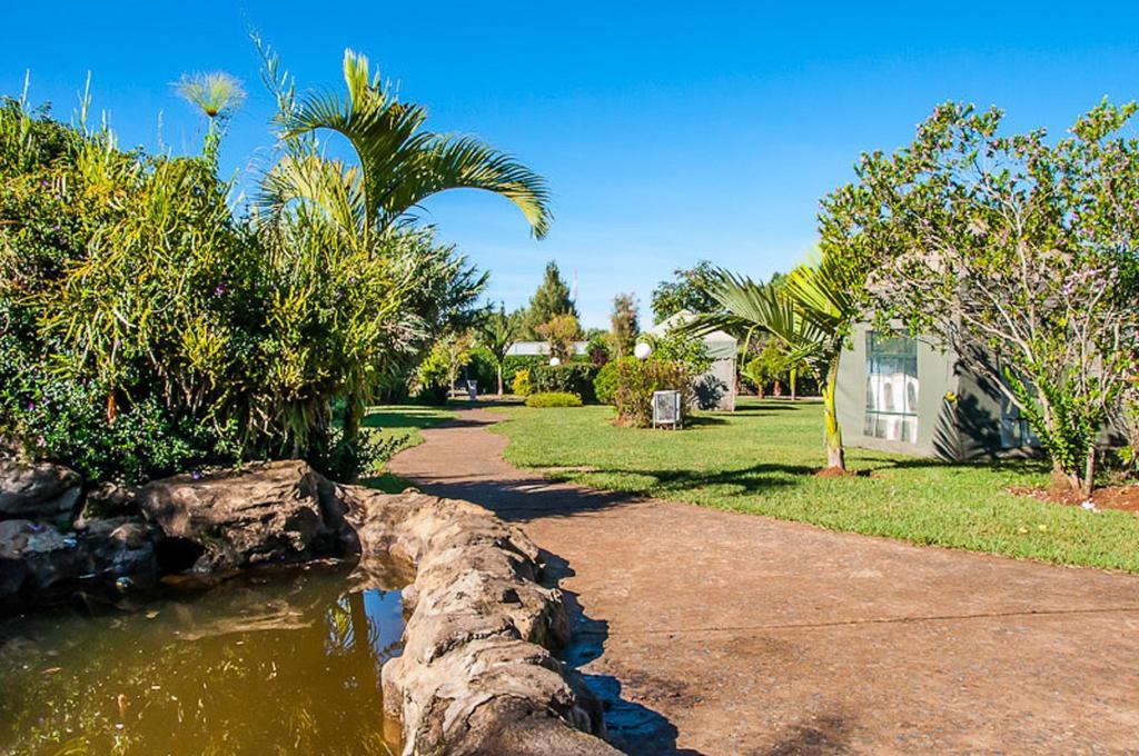 Poa Place Resort & Hotel - Where Nature Meets Comfort Элдорет Экстерьер фото