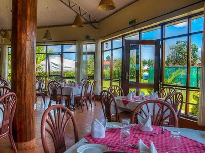 Poa Place Resort & Hotel - Where Nature Meets Comfort Элдорет Экстерьер фото