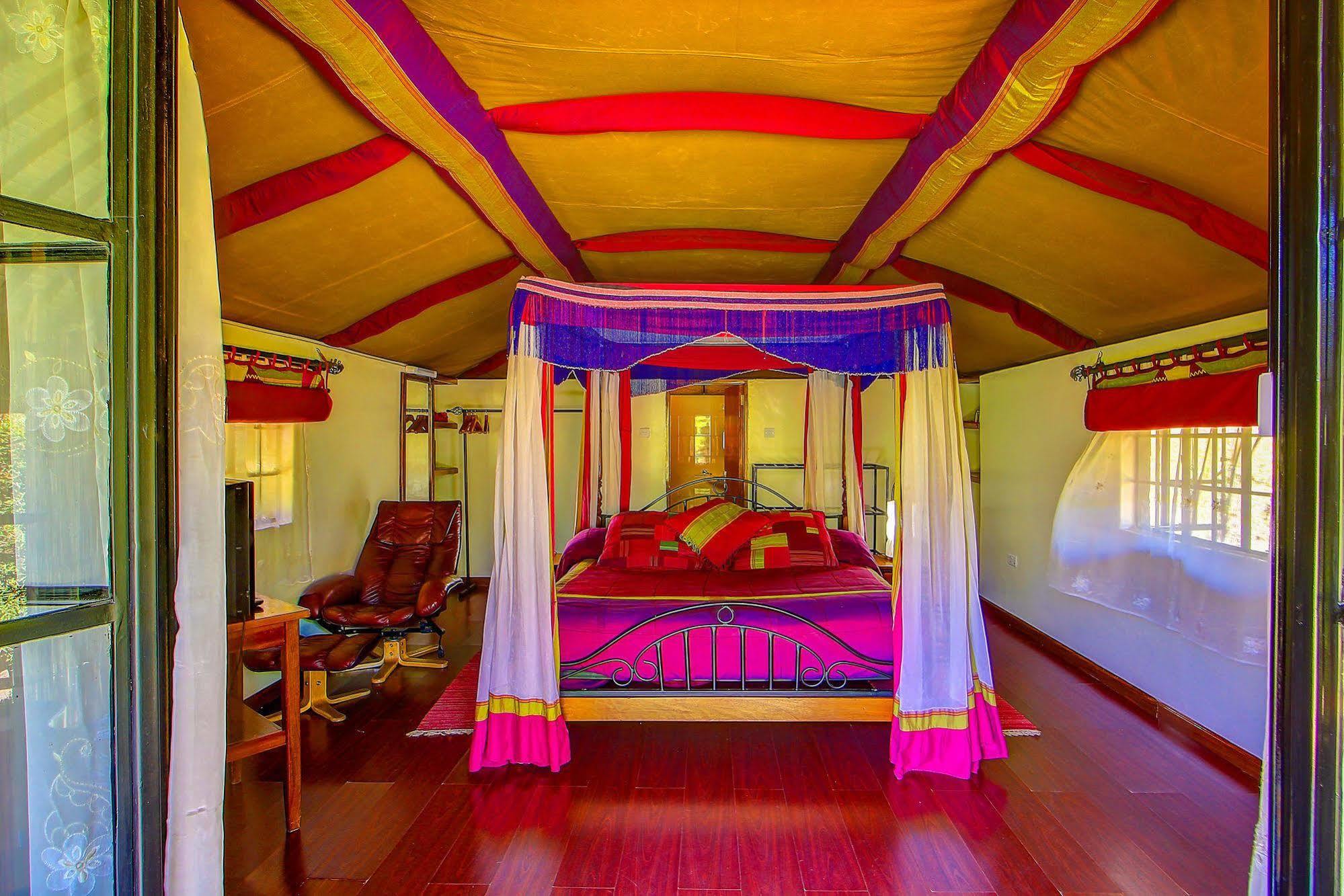 Poa Place Resort & Hotel - Where Nature Meets Comfort Элдорет Экстерьер фото