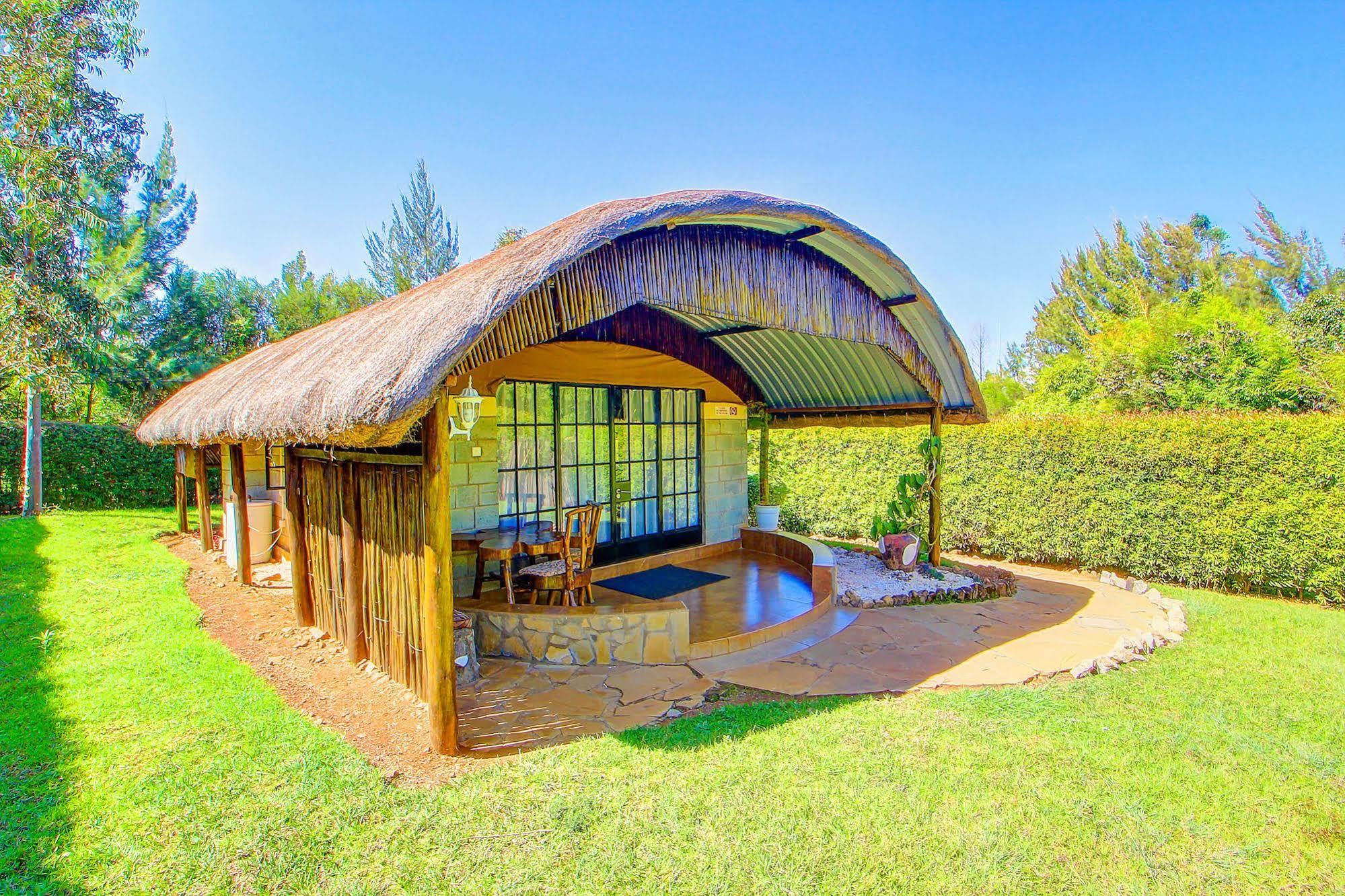 Poa Place Resort & Hotel - Where Nature Meets Comfort Элдорет Экстерьер фото