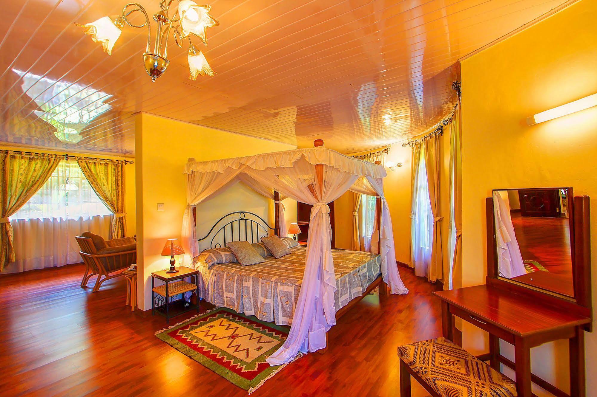 Poa Place Resort & Hotel - Where Nature Meets Comfort Элдорет Экстерьер фото